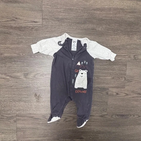 Newborn Burt's Bees Babyx1, Gerberx3 Footies Set w Elbow Patches & Graphics - Picture 9 of 11